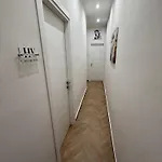 Hv Carbonara 123 Apartamento Nápoles